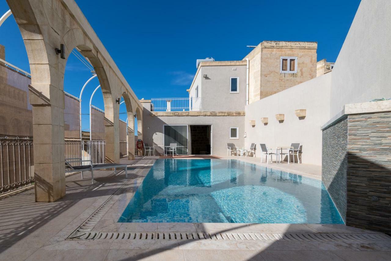 Zeppi'S Luxury Holiday Farmhouse With Private Pool Għarb Exterior foto